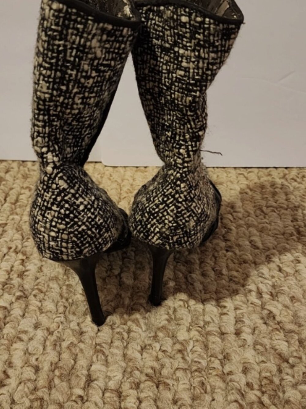 Steve Madden Womens Black & White Tweed Bootie Zip Embellished Size 8 - Picture 5 of 8